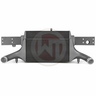 Het wedstrijdpakket voor de Audi RS3 8V Sportback/Sedan 294KW/400PS (08/2017+) bestaat uit de intercooler upgrade kit EVO 3 en de downpipe kit.</br>Intercooler-upgradekit 200001081< /b>Audi RS3 8V Sportback 270 kW/367 pk 04/2015-04/2016Audi RS3 8V Sportba