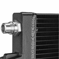 Nu met T&Uuml;V-certificaat</span>Optimaliseer de koelprestaties van uw BMW G80/G81/G82 M3/M4 met onze wedstrijdwaterkoelerkit.De 3.0L R6 biturbomotor (S58) van de BMW De M3/M4-modellen zijn uitgerust met een indirect inlaatluchtkoelcircuit. Het koelproces va