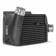  ONTDEK DE VOLLEDIGE KRACHT VAN UW RENAULT MEGANE 4 R.S. (Trofee) MET DE Wagner Tuning COMPETITION CHARGE AIR COOLER KIT! </br>Uw Renault Megane 4 R.S. (Trophy) verdient het beste - en dat is precies wat de krachtige inlaatluchtkoeler van Wagner Tuning bi