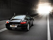 Metalen katalysatoren 200 cpsi links/rechts + roestvrijstalen einddemper links/rechts met centrale ronde sport line uitlaatpijp 2x90 mm