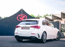 Stainless steel rear silencer left/right each with round Sport Line tail pipe 2x90 mm&nbsp;staggered with integrated valve.The valve is controlled by the OEM valve motor.&nbsp;&nbsp; Oversized exhaust pipe diameter 70 mm