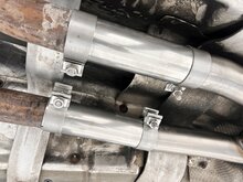 Fox Sportuitlaat Audi A8/S8 Type D2 2x adapter lange wielbasis - wordt geplaatst tussen de katalysatoren en de drukwisselleiding.