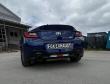 Fox Sportuitlaat Toyota GR86 achterdemper - 1x114 type 25 rechts/links met gekleurde rand