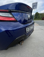 Fox Sportuitlaat Toyota GR86 achterdemper - 1x114 type 25 rechts/links met gekleurde rand