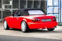 Fox Sportuitlaat Mazda MX5 NA - JDM-look. JDM-uitlaatsysteem bestaande uit een achterdemper, middendemper en voordemper - 1x90mm Type 10 uitlaatpijp.