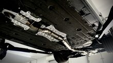 Fox Sportuitlaat Honda Civic 11 Type R - Racing 10dB+ Half Exhaust System 80mm vanaf OPF, bestaande uit 3 achterdempers met 1 uitlaatklep, 1 middendemper en 1 voordemper. Uitlaatpijpen 3x100mm Type 25