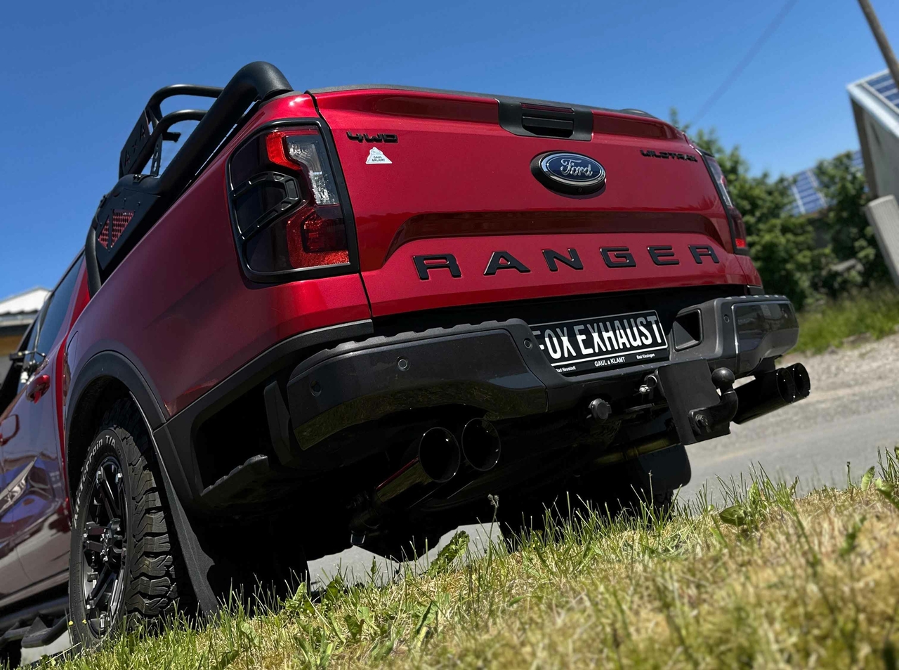 Fox Sportuitlaat Uitlaatsysteem voor Ford Ranger 2AB/VW Amarok T1, rechter/linker uitgang, compatibel met de originele achterdemper - 2x100 Type 25 rechts/links, zwart