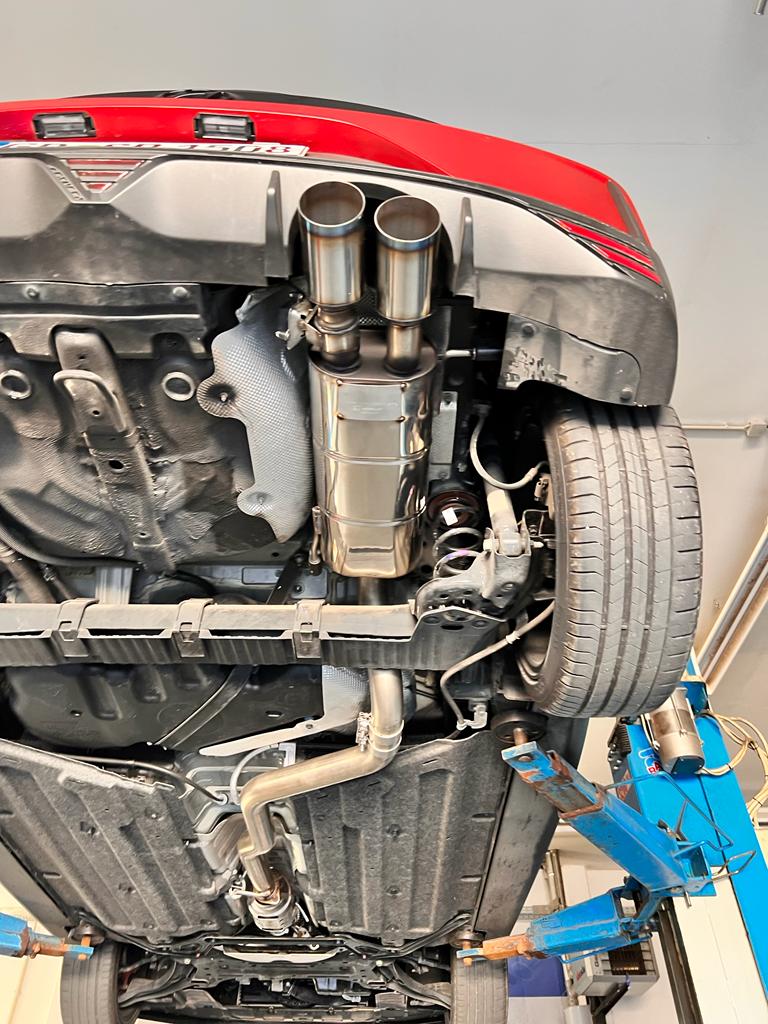 Fox Sportuitlaat Hyundai I20 N - BC3 achterdemper met uitlaatklep - 2x90 type 14 met gekleurde rand