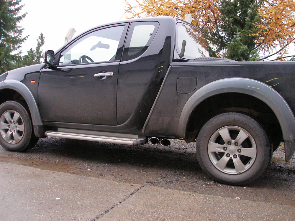 Fox Sportuitlaat Mitsubishi L200 Type KAOT Clubcap 2-deurs. Achterdemper zij-uitlaat - 2x115x85 Type 38