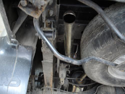 Fox Sportuitlaat Nissan Pick-up Type D22 - 4-deurs achterdemper - 1x55 Type 26